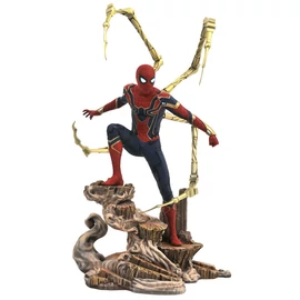 Marvel Bosszúállók Végtelen háború Iron Spider-Man dioráma figura 23cm