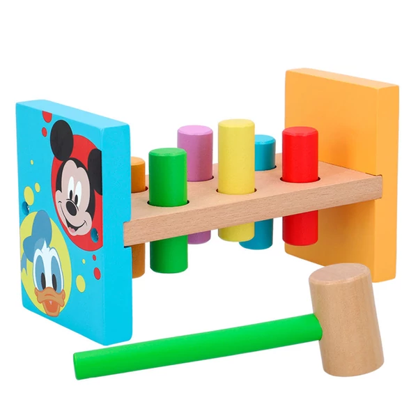 Disney Baby fa kalapácsoló készlet