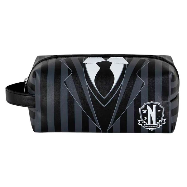 Wednesday neszesszer