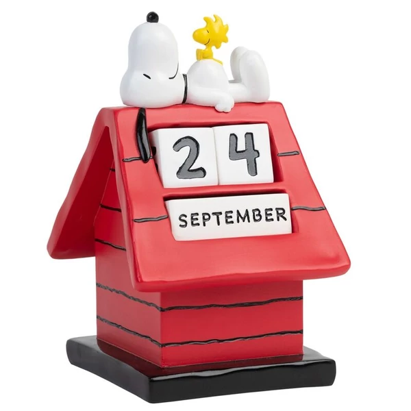 Snoopy kutyaház 3D öröknaptár