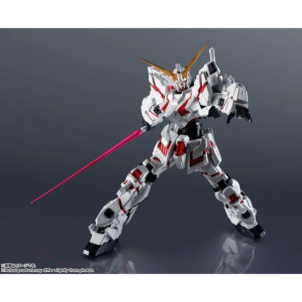 Gundam Universe RX-0 Unicorn Gundam Renewal figura 16cm